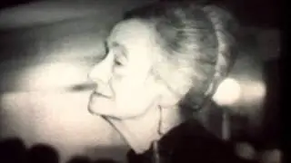 Conxita Badia. Lliurament de la Medalla d'Or de la Ciutat. Barcelona, 1969