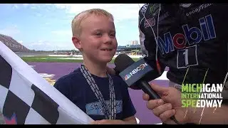 Harvick and son Keelan do burnout, make more Michigan memories