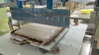 frozen square chocolate Mousses cake cutting process&mdash;&mdash;ultrasonic cake cutting machine/cake cutter