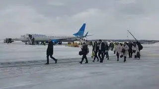 Без автобуса и рукава! Аэропорт 
