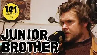 @JuniorBrother проводит экскурсии и знакомит с ирландскими сказочными крепостями.