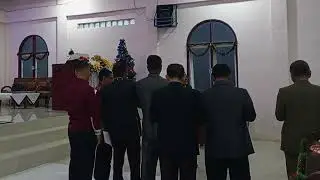 Koor orang tua dalam perayaan Natal STM Pardomuan Pardede Onan Balige 2025