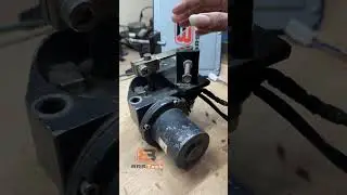 Learning ec motor / motor gas Hitachi excavator ZX200-5G