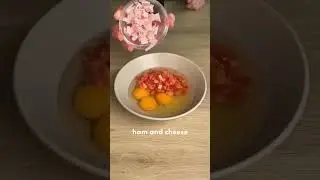 KETO STUFFED Tomato 🍅 Recipe #KetoDinner #LowCarbRecipes #QuickMeals #StuffedTomatoes #EasyKeto