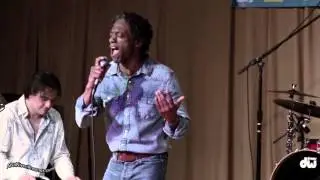 Earl Thomas w/Dave Fleschner & Alan Hager - Heart Like a Locomotive