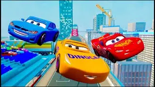 Cars Lightning McQueen Race VS Cruz Ramirez VS Tommy on Skyscraper Fun Racetrack