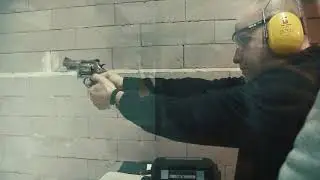 PM SHOOTER -  DAD SHOOTING WITH MAGNUM 44