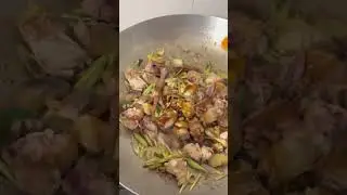 #cambodiafood #friedchicken #hotbasil