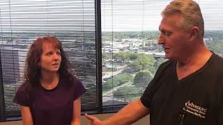 Minneapolis MN Woman Gets Adjusted At Advanced Chiropractic Relief