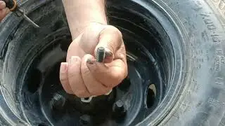 Target axle stand bolt