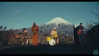 Yussef Dayes - Turquoise Galaxy | live in the foreground of Mt. Fuji