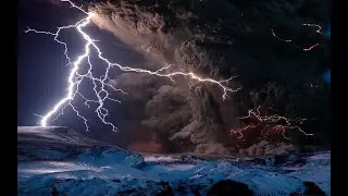 Volcano Today:(Jan 21)Italy volcano erupt again,following warning further eruptio and risk a tsunami