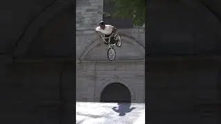 2x fliPs ISTVAN CAILLET #bmx #ride