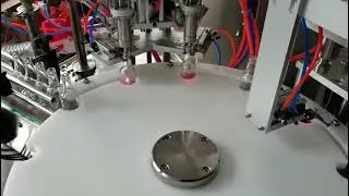 Rotary table bottles filling machine
