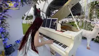KH&Aacute;NH AN   PIANO BIỂU DIỄN TIỆC CƯỚI CAO CẤP NGO&Agrave;I TRỜI