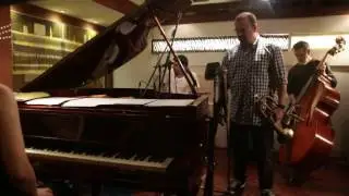 Mika Sambajazz trio Live in Rio de janeiro @ Triboz   2014 08 16