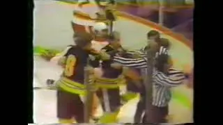 1977 02 04 W Plett G Cheevers g,J Wensink