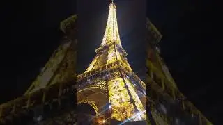 Torre Eiffel a noite, Paris Fran&ccedil;a, um Goiano na Europa