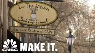 Wall Street Power Woman Trades Stocks For Cooking | CNBC Make It.