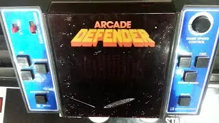 Classic Game Room - DEFENDER handheld game review