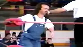 Midget Wrestling - Chris West vs. Farmer Pete