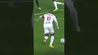 Lacazette dropping Sergio Ramos🤯🤯#psg#ligue1#worldcup2022#footballshorts#skills#lacazette#fifa