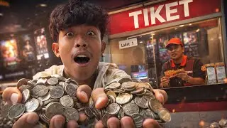 Nekat Beli Tiket Bioskop Pakai Uang Receh
