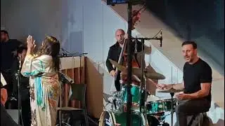 Denise King live at OGR 