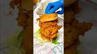 HUGE Triple Fried Chicken Burger 🍔📍 Lan Burger Chicken Crispy ⏰ 4pm-11pm (Sun closed)
