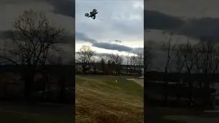 Мотоцикл PROMOTO MX DIRT BIKE делает 4🤯🤯🤯🤯 передних сальто и безупречно приземляется!!!