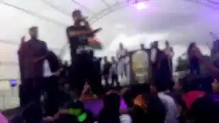 Drill team vs 44 kalliya Kaizer & Iraj Live @ sama j (crowd shouting) 2015