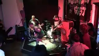 REVILER @ Normal Fest : Buvez    4/05/25