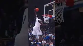 Duke&rsquo;s Zion 360 dunk shocked the world 🌪 #shorts
