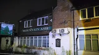 MOUNTAIN ASH PUB Wythenshawe - With @Urbex.spiderman (He was sleeping inside) (Explore #35)