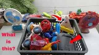 Treasure hunt in junkyards | Discovering a strange wireless keyboard and many unique gadgets.