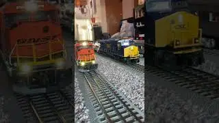 Lionel Legacy BNSF SD70MAC and Lionchief Plus CSX ET44