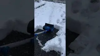Cordless Electric Snow Shovel ❄️ It really works. #shorts