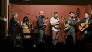 Mr. Sun plays &ldquo;Billy in the Lowground
