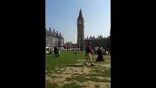 London: Big Ben at noon 9th  April 2015
