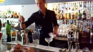 THE ANALOG BAR-TENDING INSTITUTE IN COPPENHAGEN.mp4
