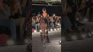 #ytshorts #fashionshow #jennersisters #kyliejenner #kendalljenner #schiaparelli #parisfashionweek