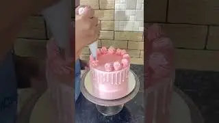 Drip cake design #shorts #youtubeshorts #dripcakes #jscdesigner #durgabakery