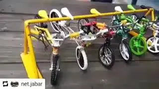 Sepeda bmx yang di mainkan oleh tangan #fingerbmx #flicktrix #bmx #extreamsport #bdgbmx #net.media