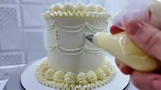 Vintage Tasarım Çiçekli ve Kurdeleli Bride Pasta Süslemesi🌸 #pastasüsleme #bridetobe #vintage #cake