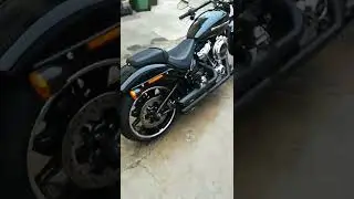 Harley Davidson Breakout FXBR 107  DR. Jekyll and Hyde Sound