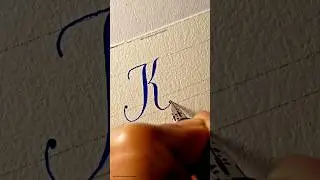 Writing letter K in calligraphy | so soothing😍😍 #calligraphy #soothing