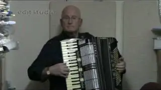 Scottish Barndance played by Derek Hamilton