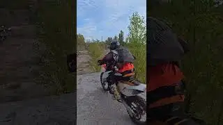 Amateur Enduro | Motorcycle jump from a abandoned building