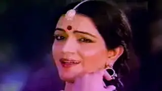 Pili Chundaldhi Odhi Re | Vat Vachan Ne Ver વાત વચન ને વેર Movie Song | Naresh Kanodia |Sushma Verma