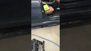 Replacing the cabin filter in the Alfa Romeo Giulia Veloce